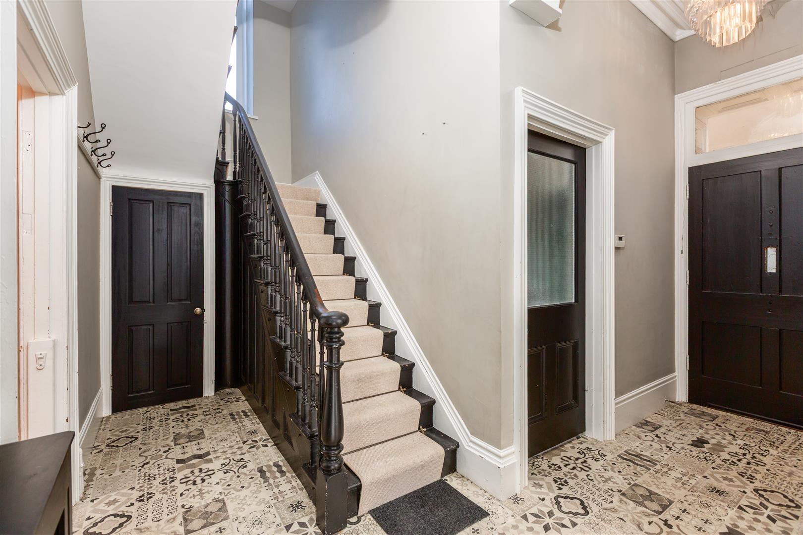 Queen Victoria Road, Llanelli, SA15 2TL